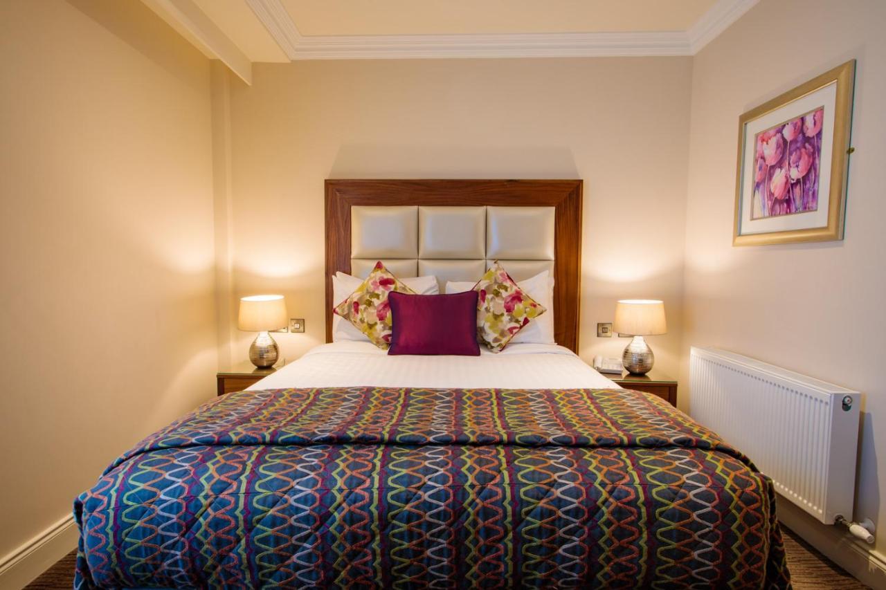 Grand Hotel ทราลี ภายนอก รูปภาพ