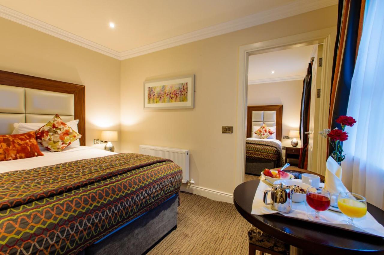 Grand Hotel ทราลี ภายนอก รูปภาพ