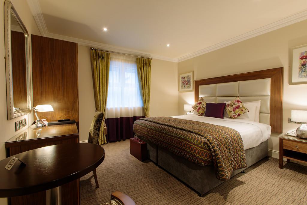 Grand Hotel ทราลี ภายนอก รูปภาพ
