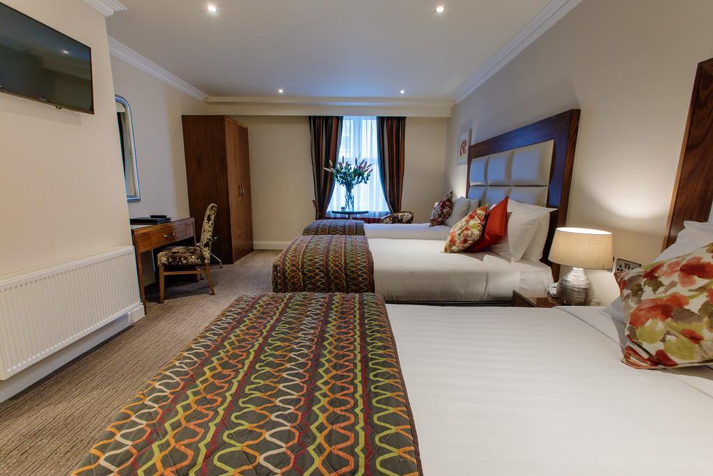Grand Hotel ทราลี ภายนอก รูปภาพ