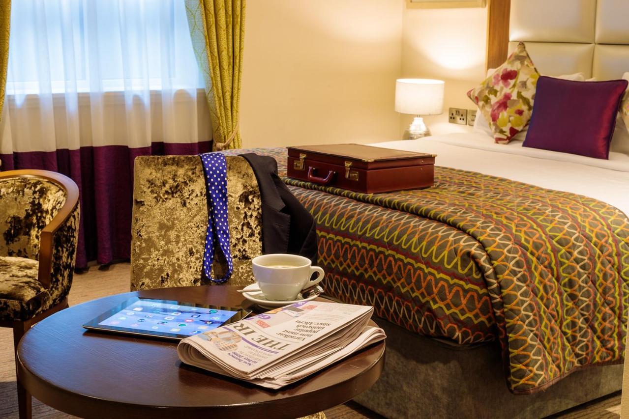 Grand Hotel ทราลี ภายนอก รูปภาพ